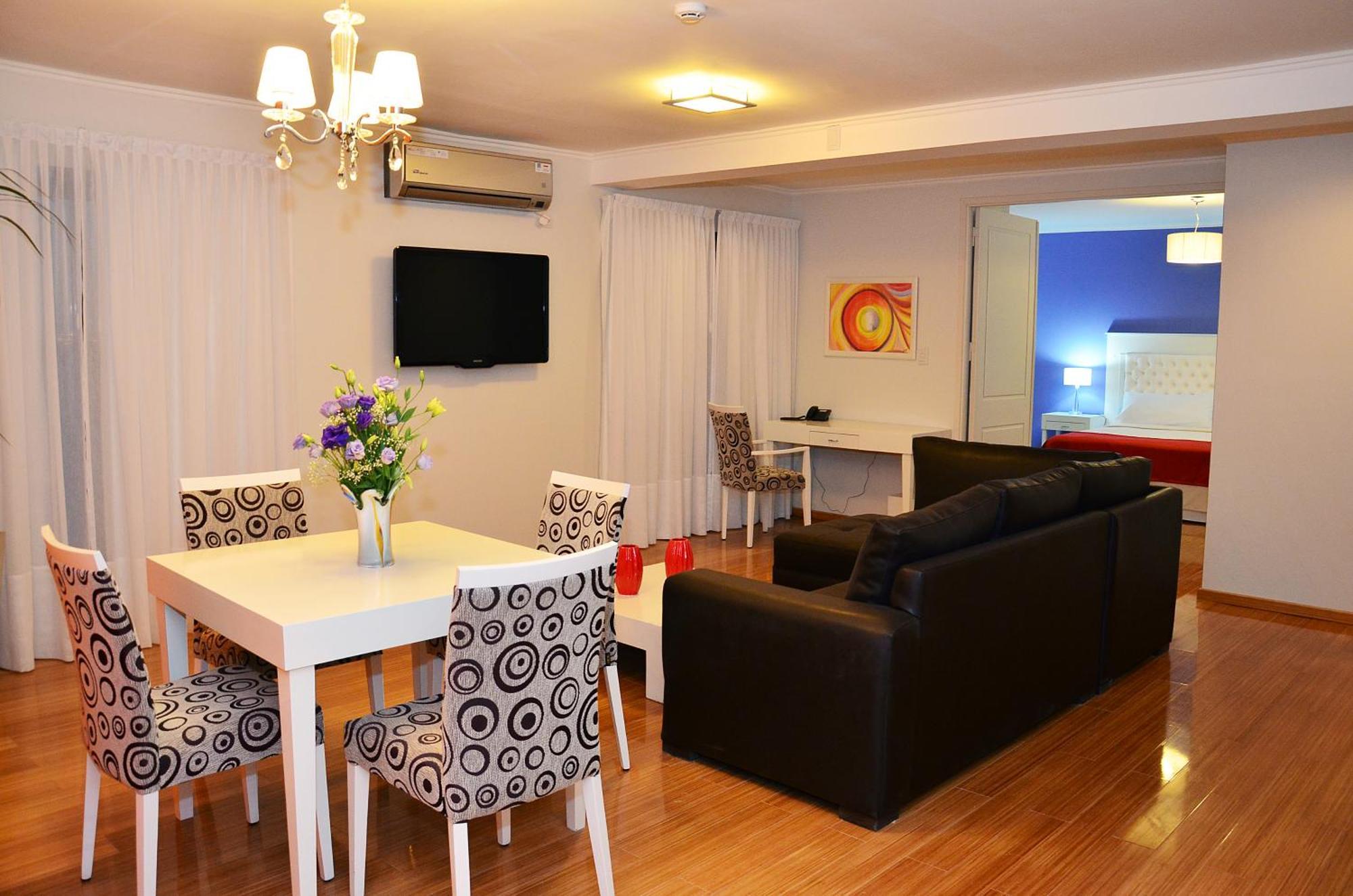Le Parc Hotel & Suite Villa María المظهر الخارجي الصورة